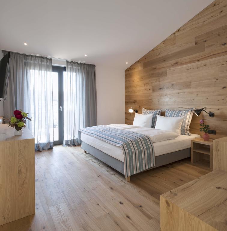 Hotel M120 Unterfoehring Room photo